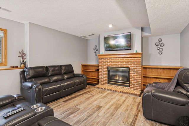 600 Zanmiller Drive, Northfield, MN 55057