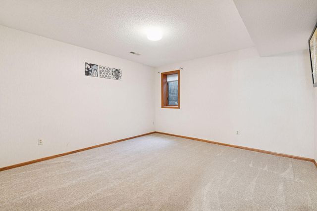 600 Zanmiller Drive, Northfield, MN 55057