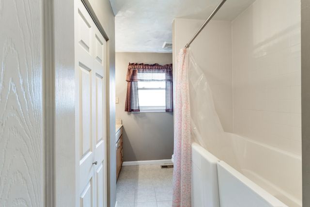 28316 Farm Road 1220, Eagle Rock, MO 65641