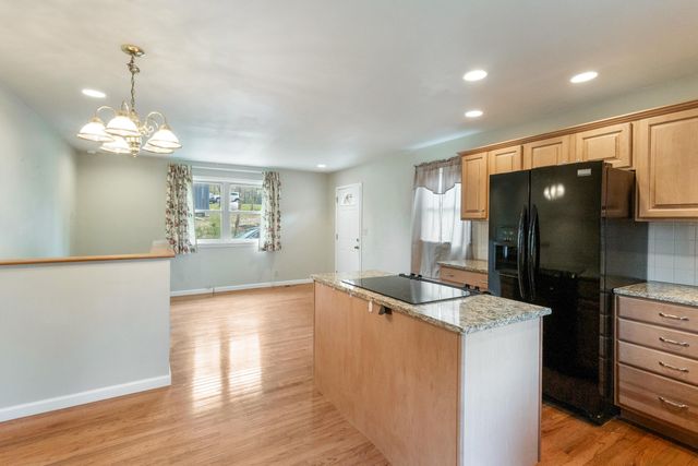 28316 Farm Road 1220, Eagle Rock, MO 65641