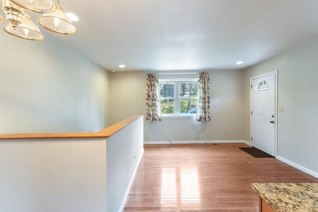 28316 Farm Road 1220, Eagle Rock, MO 65641