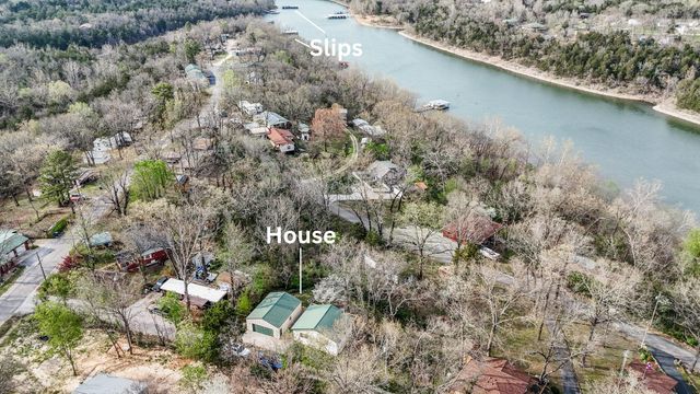 28316 Farm Road 1220, Eagle Rock, MO 65641