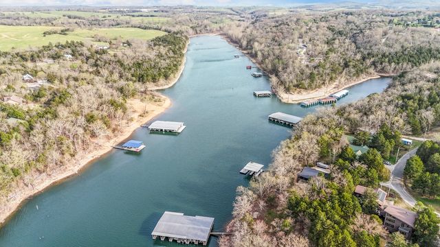 28316 Farm Road 1220, Eagle Rock, MO 65641