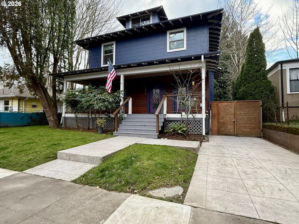 215 Ne 30th, Portland, OR 97232