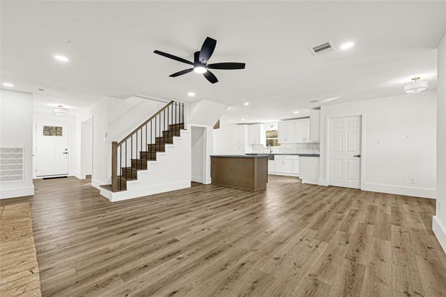 11410 High Star Drive, Houston, TX 77072