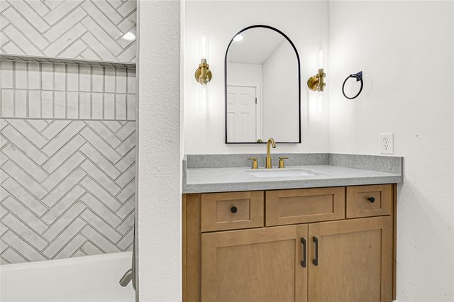 11410 High Star Drive, Houston, TX 77072