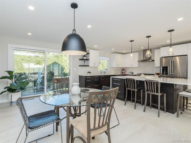 27 Pine Street, Port Washington, NY 11050