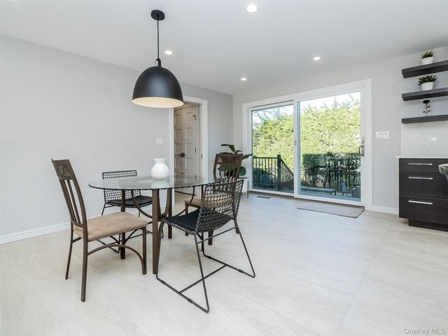 27 Pine Street, Port Washington, NY 11050