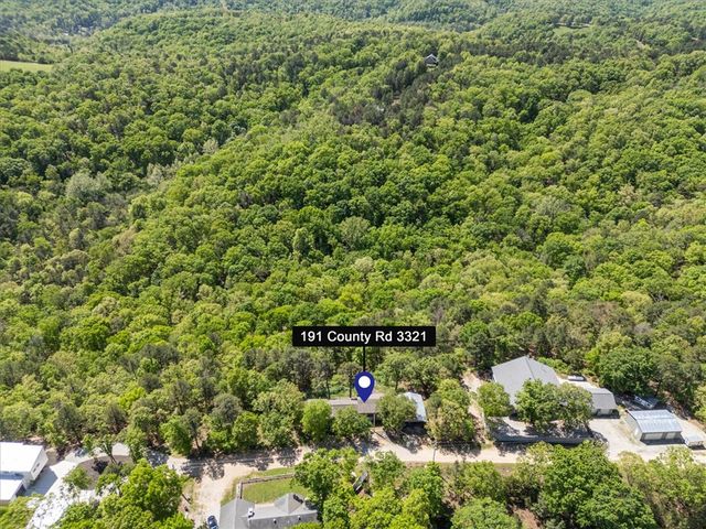 191 County Road 3321, Eureka Springs, AR 72632
