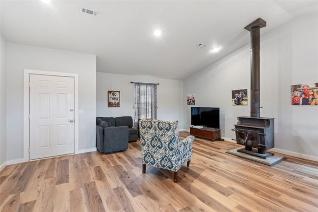 191 County Road 3321, Eureka Springs, AR 72632