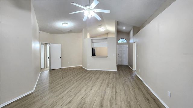 1633 ELK SPRING DRIVE, Brandon, FL 33511