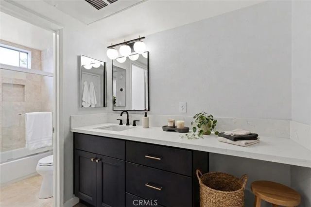 4536 Colbath Avenue 101, Sherman Oaks, CA 91423