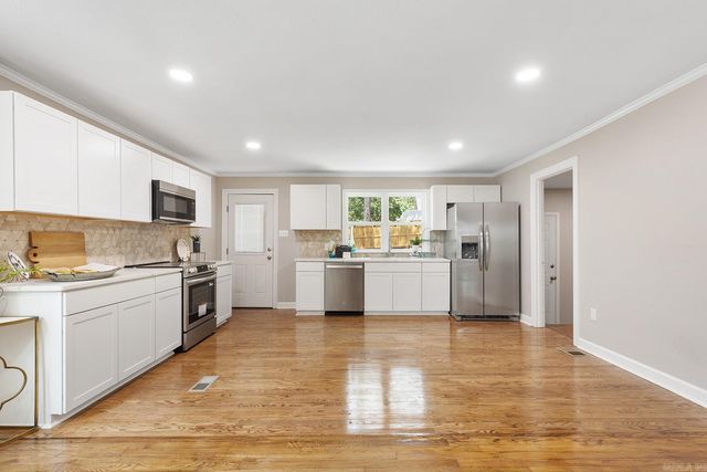 5124 Woodlawn Drive, Little Rock, AR 72205