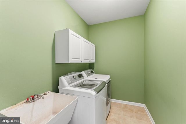43250 MEADOWOOD CT, Leesburg, VA 20176