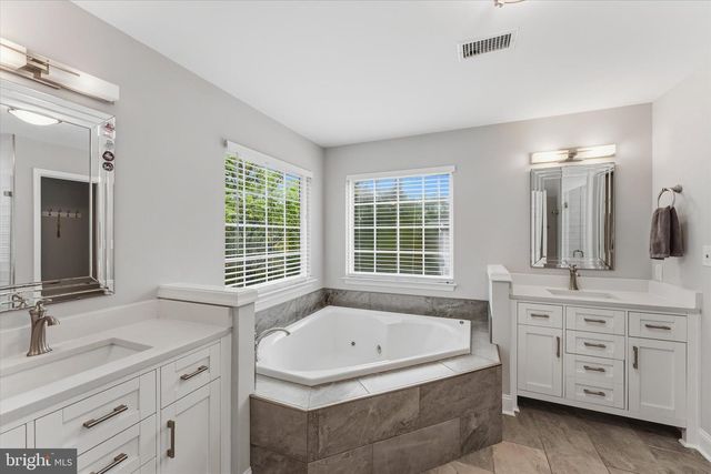 43250 MEADOWOOD CT, Leesburg, VA 20176