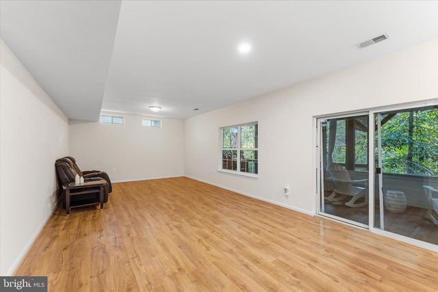 43250 MEADOWOOD CT, Leesburg, VA 20176