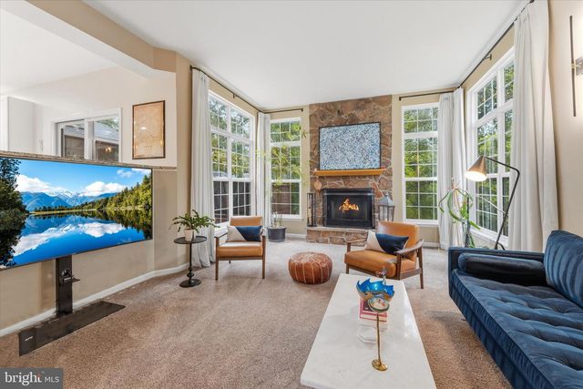 43250 MEADOWOOD CT, Leesburg, VA 20176