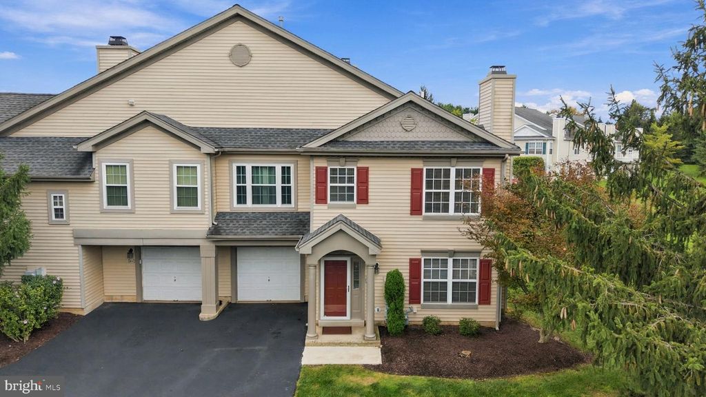208 MONARCH CT #294, Warwick Twp, PA 18974 — exterior