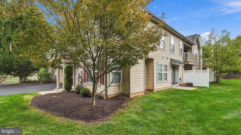 208 MONARCH CT #294, Warwick Twp, PA 18974 — photo 5
