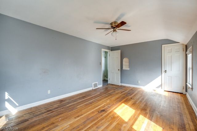 860 E 232nd Street, Euclid, OH 44123