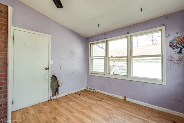 860 E 232nd Street, Euclid, OH 44123