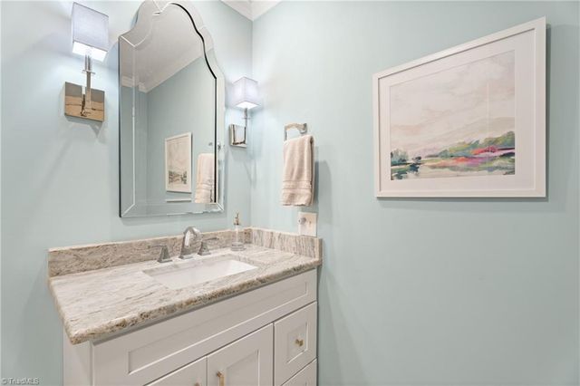 440 Sherwood Forest Road, Winston-salem, NC 27104