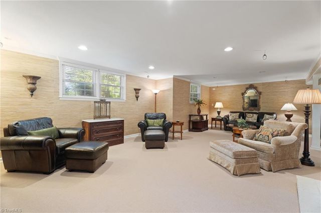 440 Sherwood Forest Road, Winston-salem, NC 27104