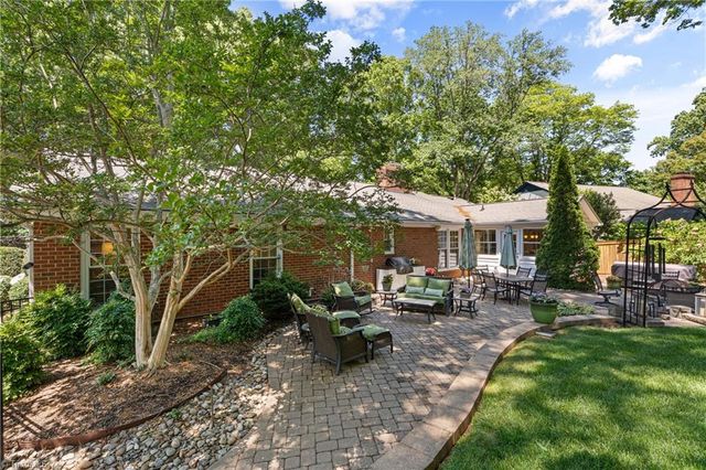 440 Sherwood Forest Road, Winston-salem, NC 27104
