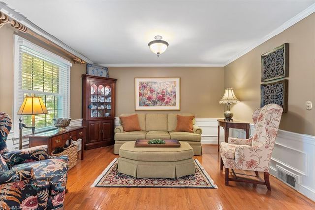440 Sherwood Forest Road, Winston-salem, NC 27104