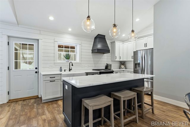 6541 145th Avenue, Holland, MI 49423