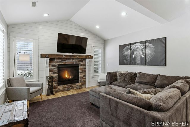 6541 145th Avenue, Holland, MI 49423