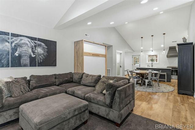 6541 145th Avenue, Holland, MI 49423