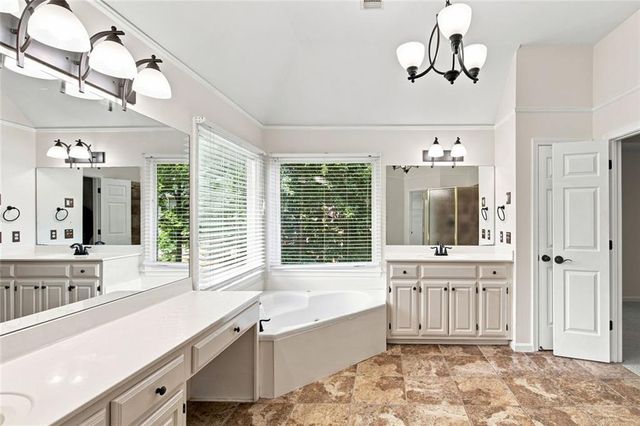 1073 Hopedale Lane, Lawrenceville, GA 30043