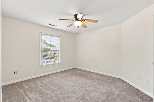 1073 Hopedale Lane, Lawrenceville, GA 30043
