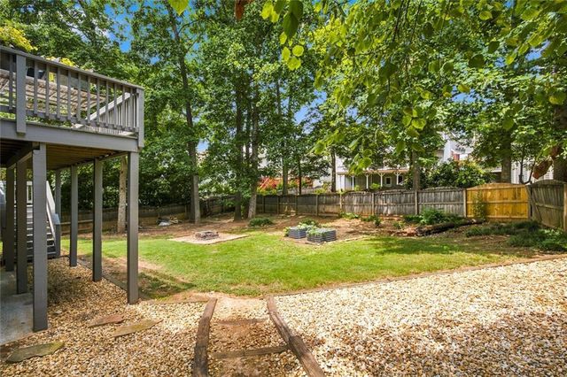 1073 Hopedale Lane, Lawrenceville, GA 30043