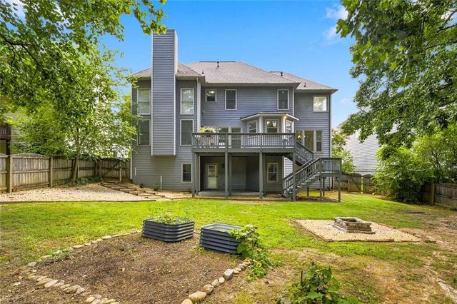 1073 Hopedale Lane, Lawrenceville, GA 30043