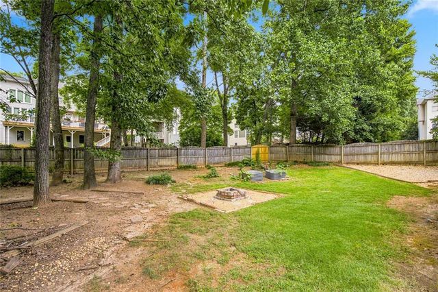 1073 Hopedale Lane, Lawrenceville, GA 30043