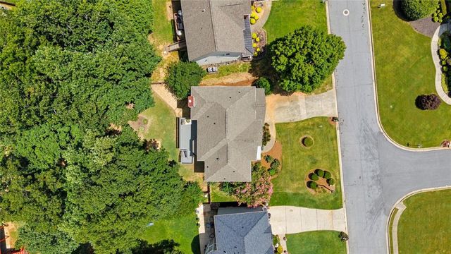 1073 Hopedale Lane, Lawrenceville, GA 30043