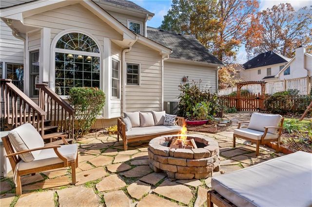 811 Millvale Place, Lawrenceville, GA 30044