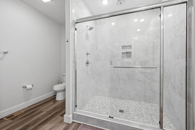 2738 E Ironstone St, Park City, KS 67219