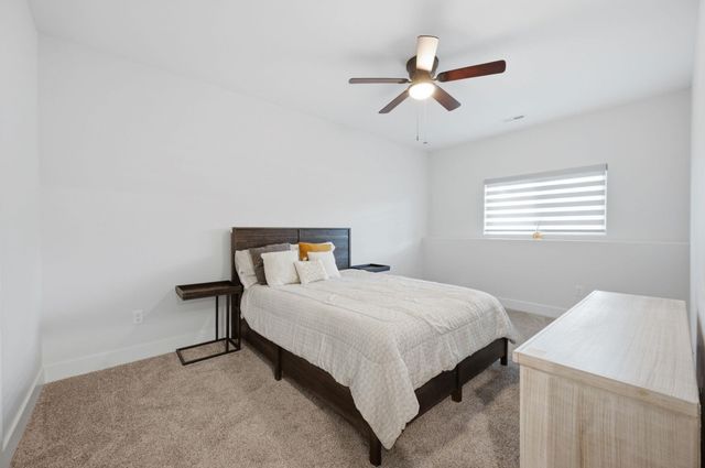 2738 E Ironstone St, Park City, KS 67219