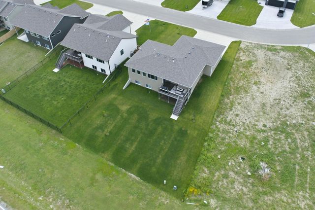 2738 E Ironstone St, Park City, KS 67219