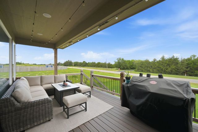 2738 E Ironstone St, Park City, KS 67219