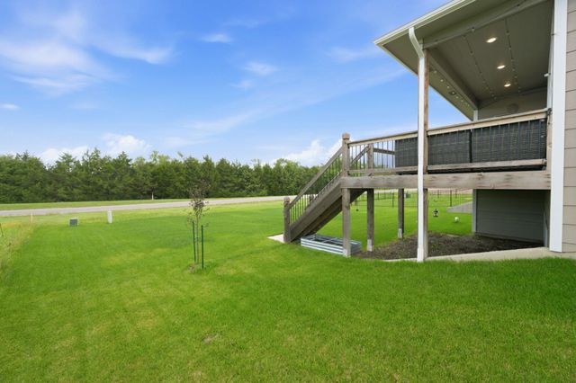 2738 E Ironstone St, Park City, KS 67219
