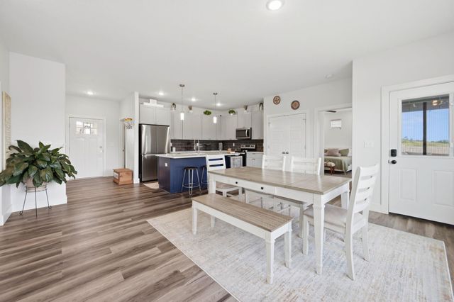 2738 E Ironstone St, Park City, KS 67219