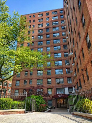6434 102nd Street 11M, Rego Park, NY 11374