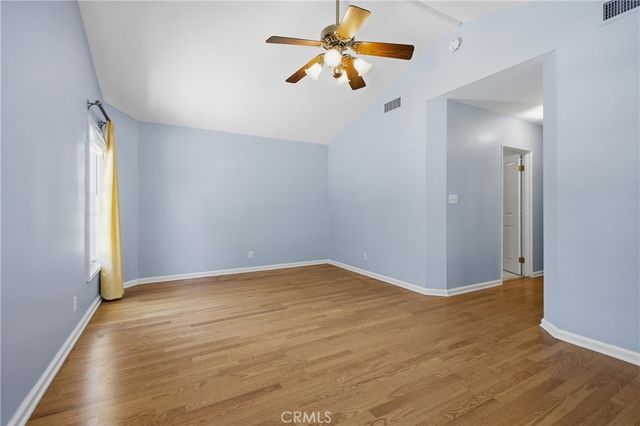 541 E Woodbury, Altadena, CA 91001