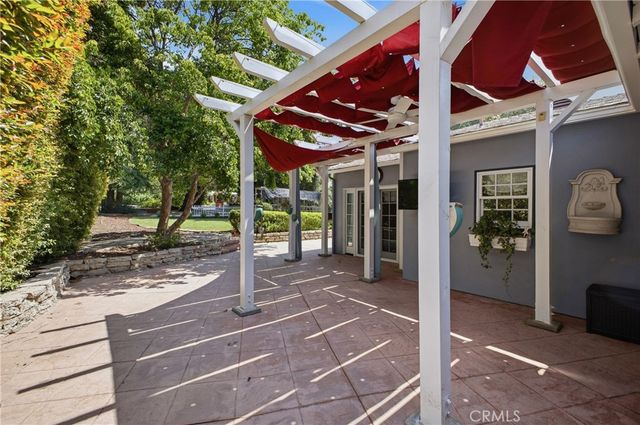 541 E Woodbury, Altadena, CA 91001