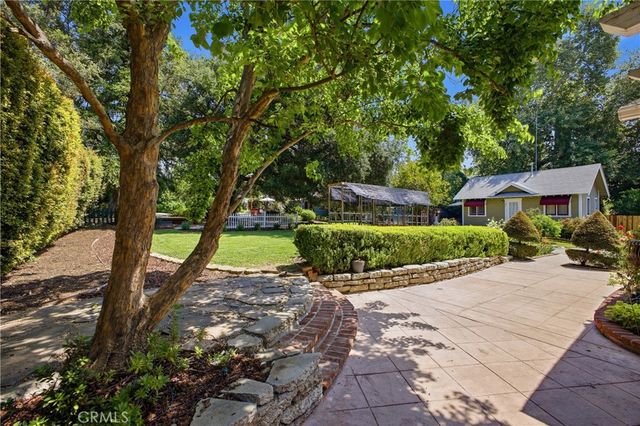 541 E Woodbury, Altadena, CA 91001