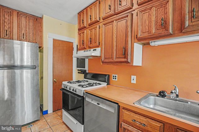 7435 GERMANTOWN AVE, Philadelphia, PA 19119